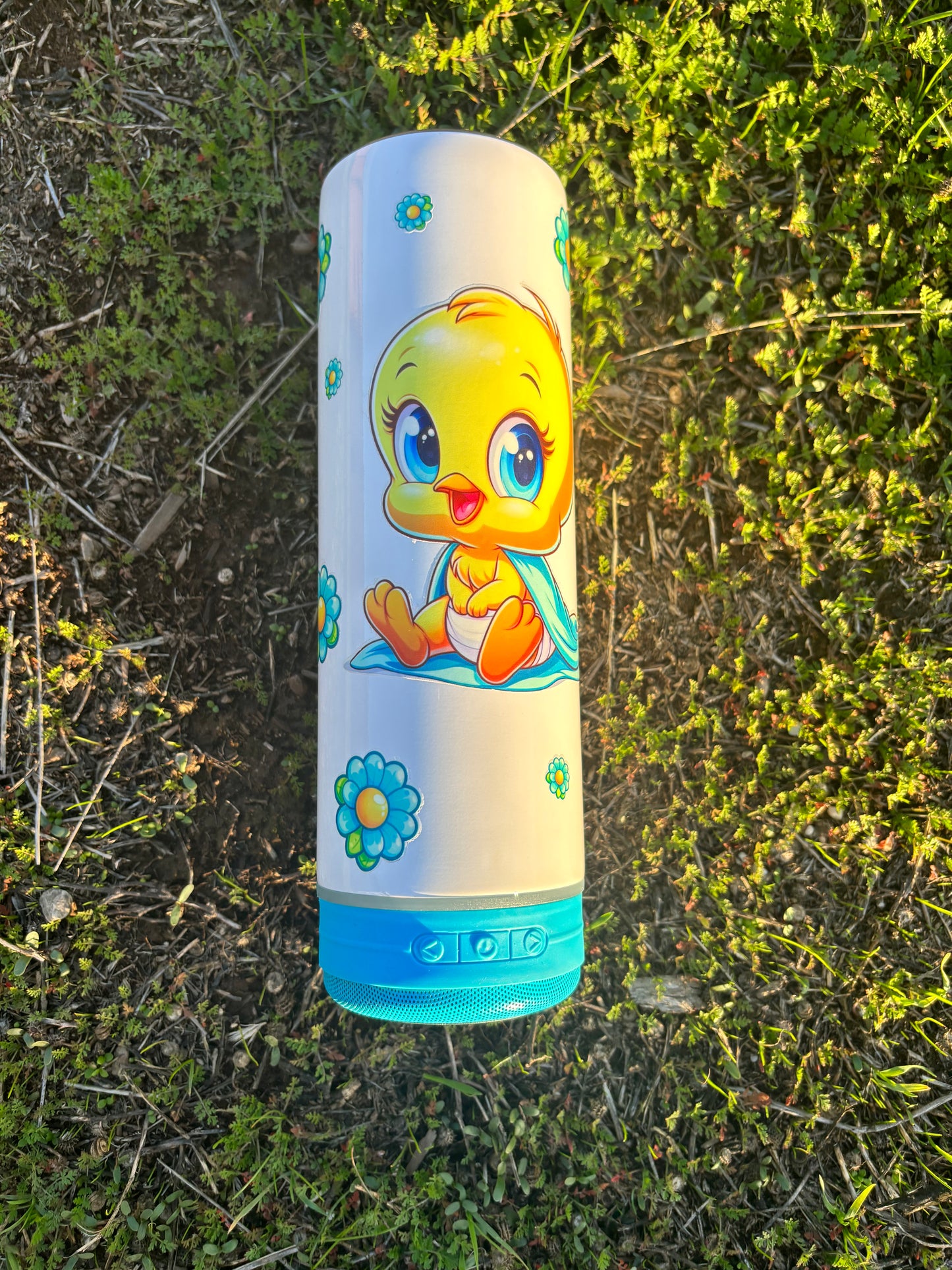 Tweety - 20 oz Tumbler/speaker