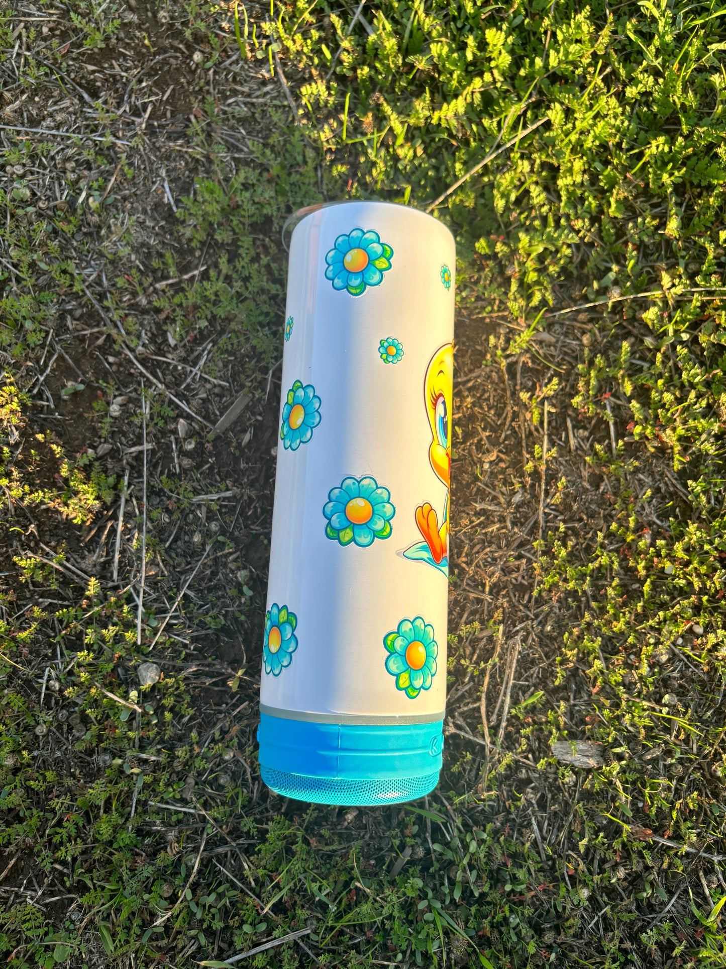 Tweety - 20 oz Tumbler/speaker