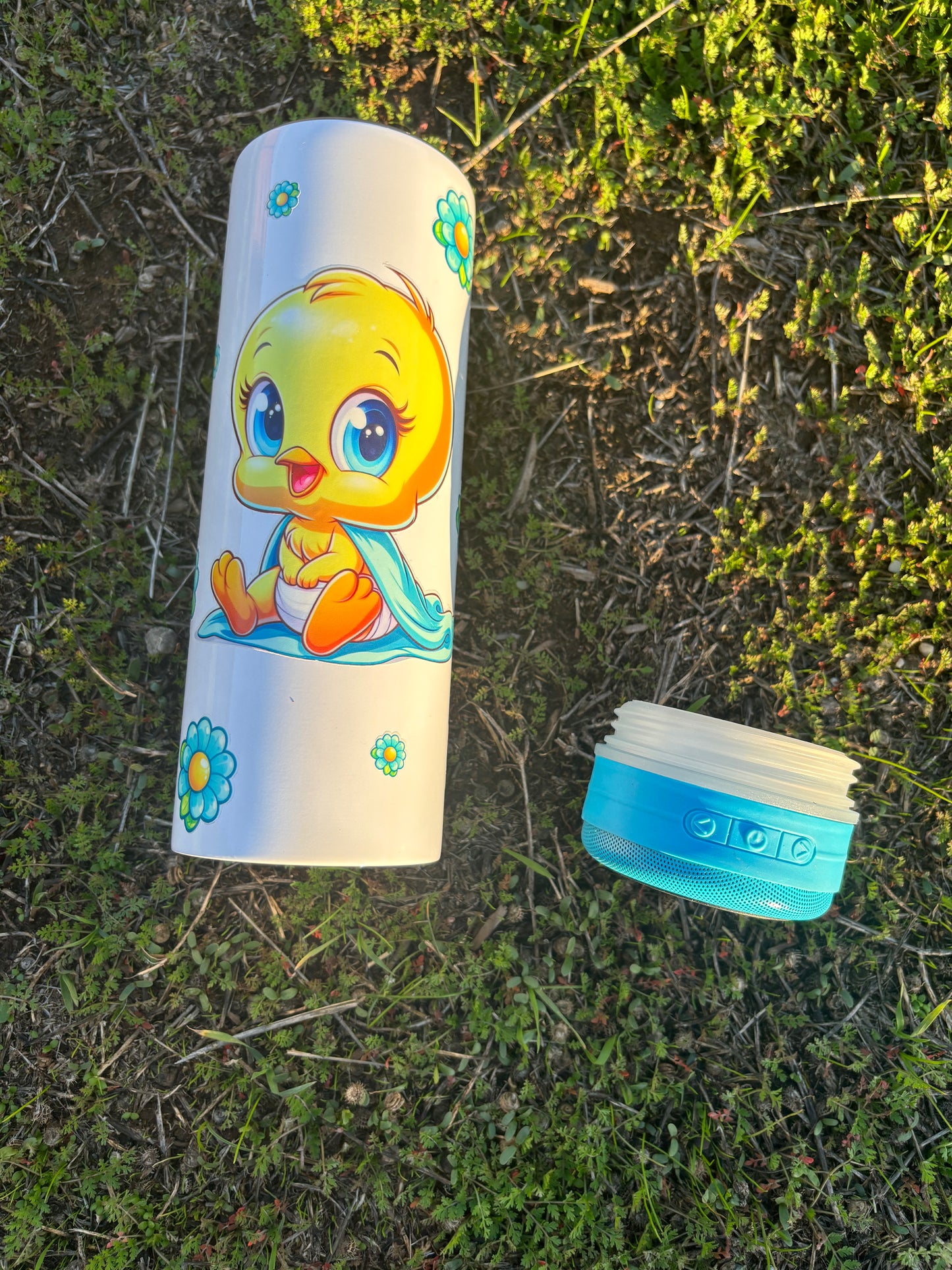 Tweety - 20 oz Tumbler/speaker